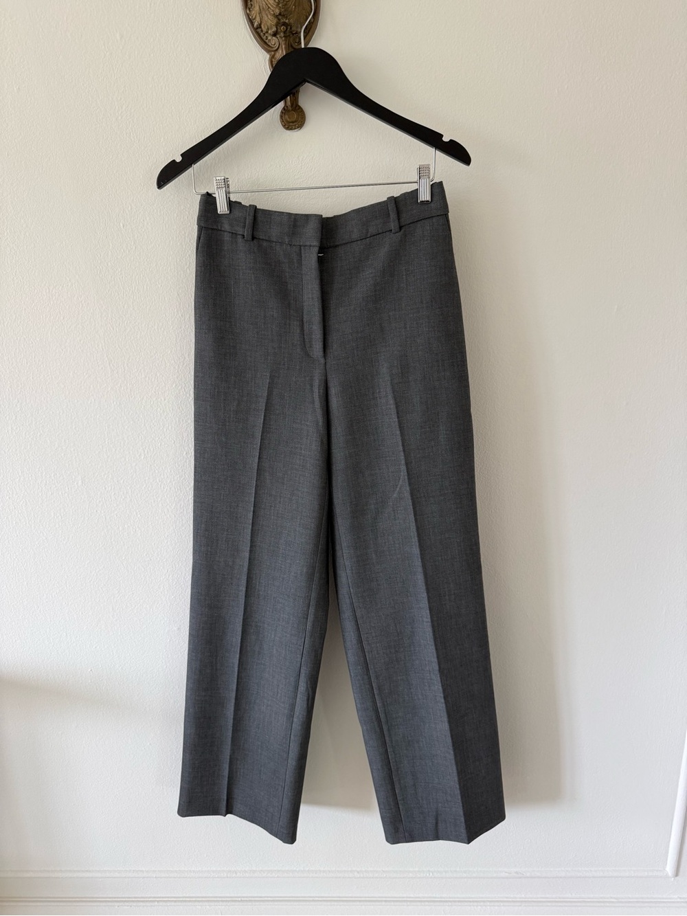 Aritzia Gray Dress Pants - Classic Straight Leg